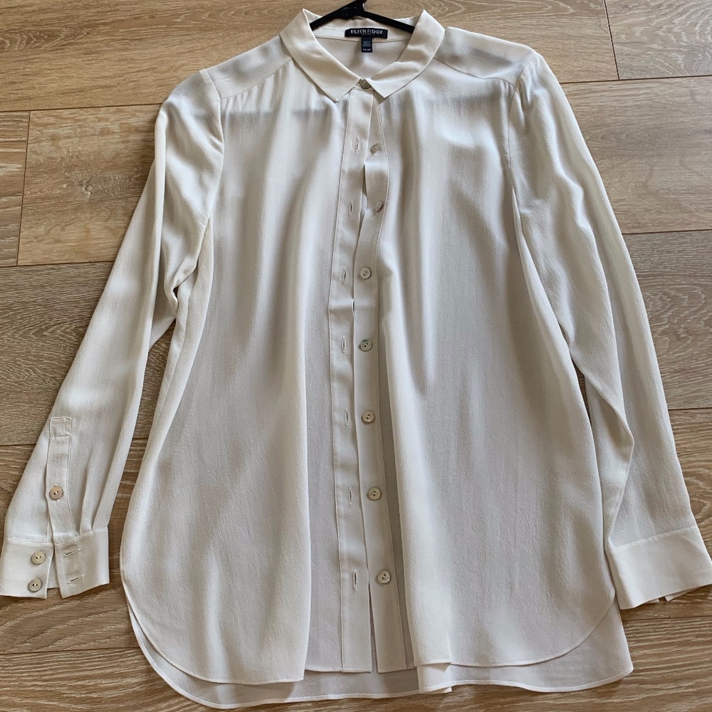Eileen Fisher 100%Silk Blouse